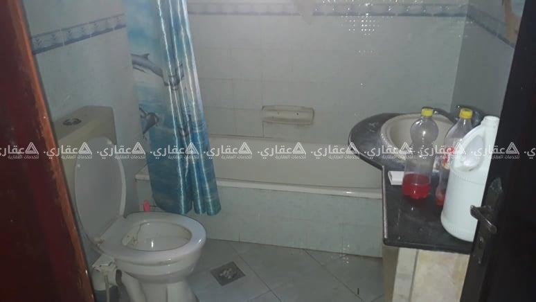 شقة للإيجار في بناية عائلية وليست برج