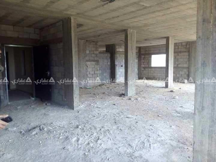 شقتين للبيع في عمارة جديدة بخانيونس