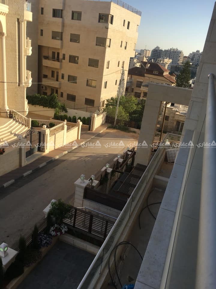 شقة للبيع في سطح مرحبا