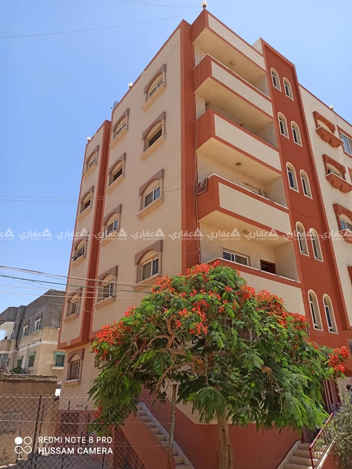 عمارة سكنية للبيع او المبادلة مع ارض 