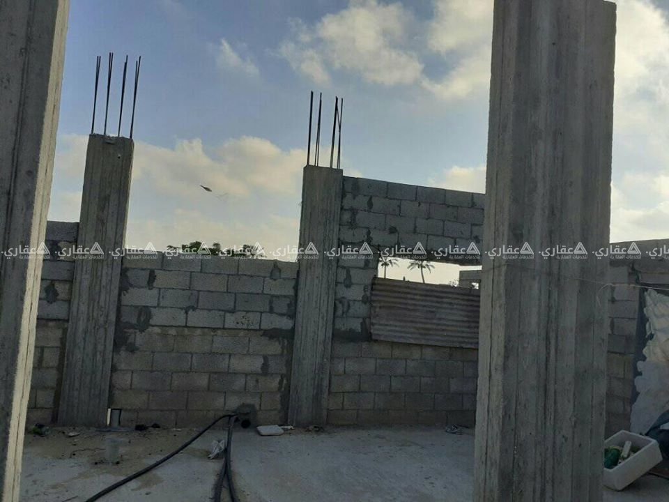 منزل للبيع او البدل قرب الرعاية في الزوايدة