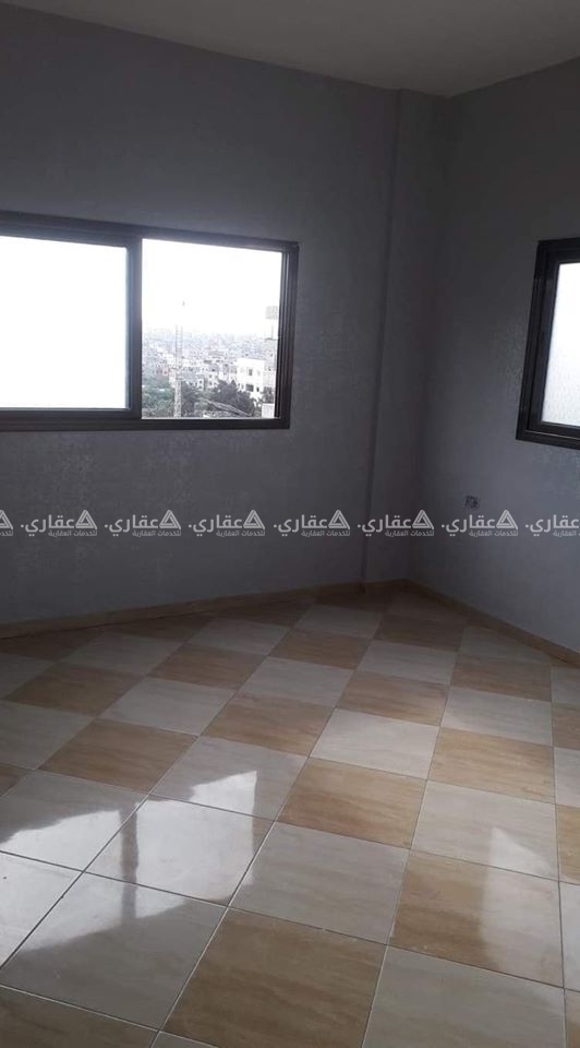 شقة سكنية للبيع او للبدل  مفترق رمزون الشيخ رضوان