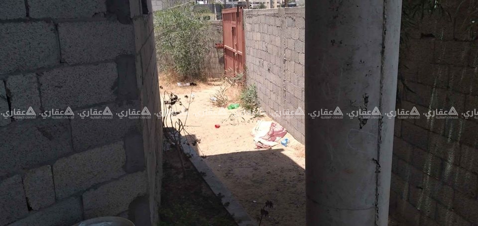 منزل عظم للبيع مأسس على الخامس