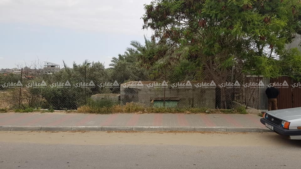 ارض طابو بمساحة 900 متر - نصيرات شارع العشرين