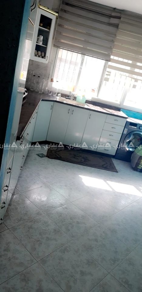 شقه للبيع ام الشرايط طابق رابع 