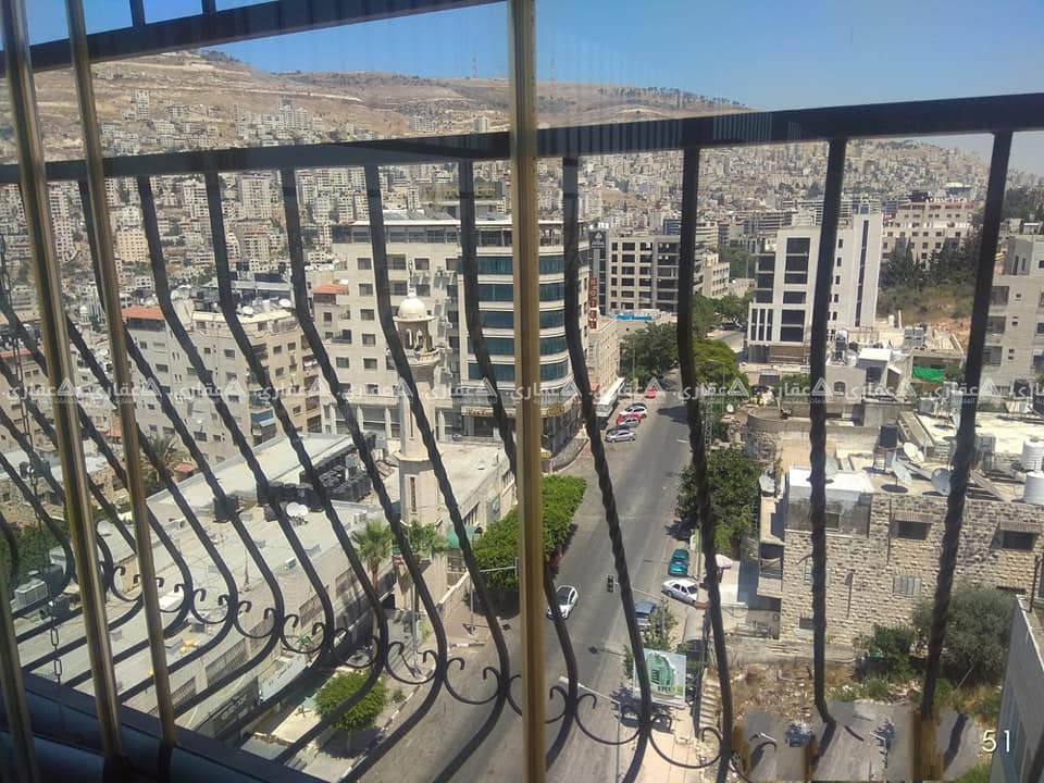 للبيع .. نابلس.. رفيديا.. الشارع الرئيسي..