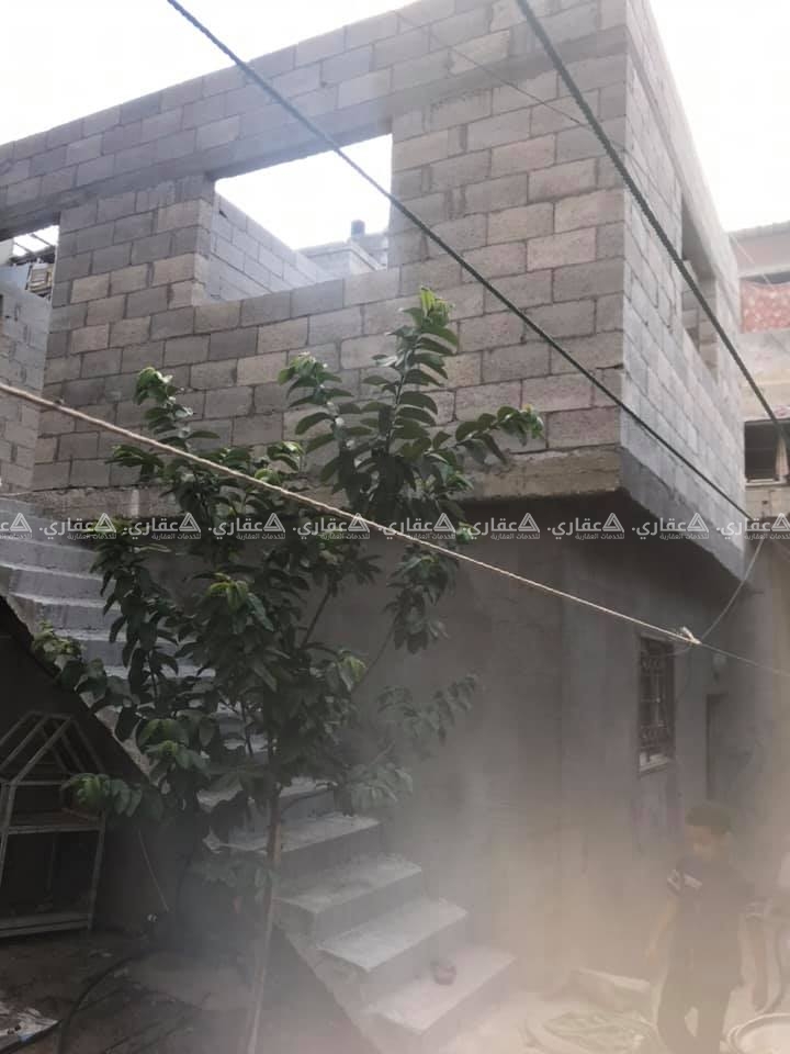 منزل شرق ميدان الشهداء حاره المجادله للبيع