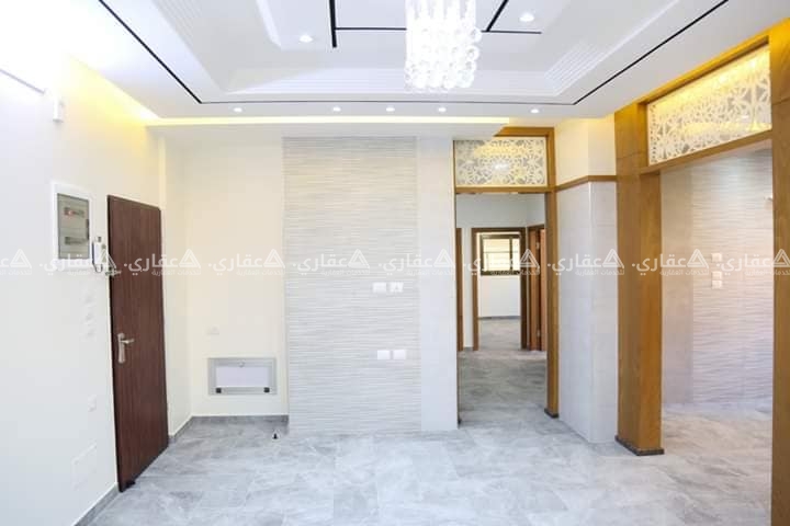 شقة للبيع على كورنيش البحر