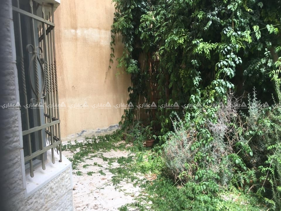 شقه مفروشه للايجار في الارسال مقابل برج فلسطين