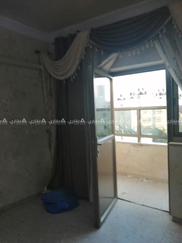 شقة فارغه للايجار
