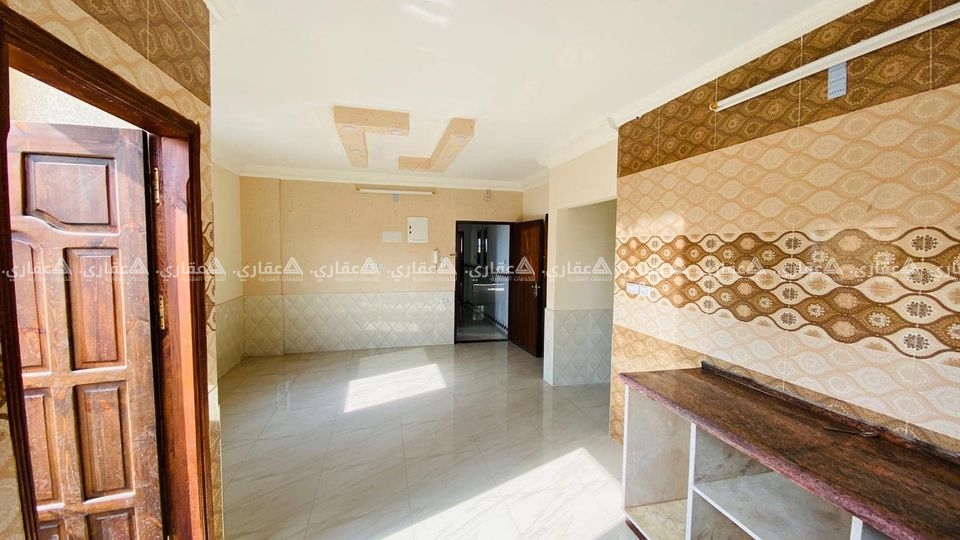 شقة للإيجار بجوار مسجد حذيفة