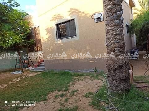 منزل في موقع رائع ومميز جداً 