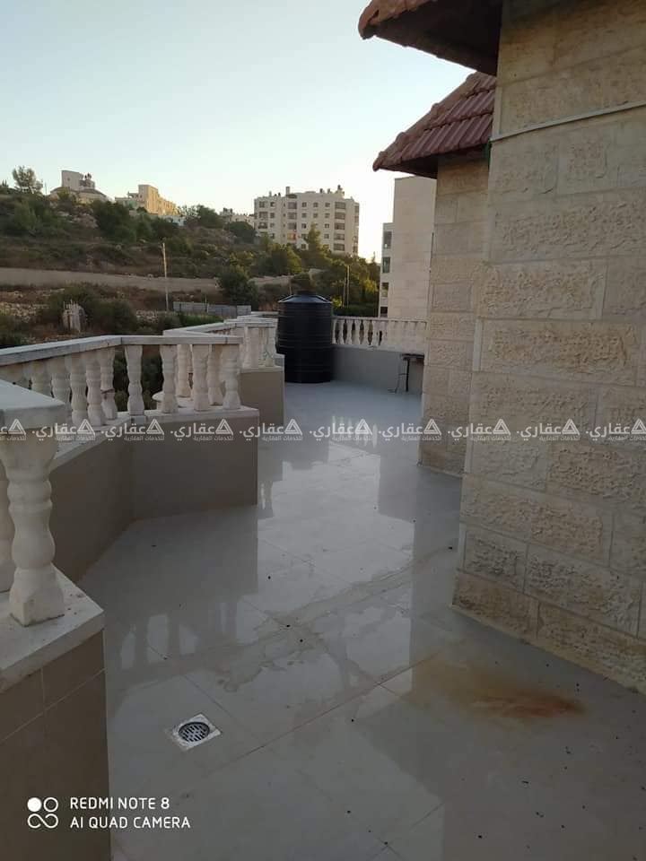 روف للبيع في قلب مدينة رام الله