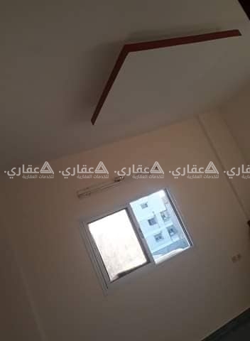 شقة تحفة كاملة خدمات كاملة بالعمارة 