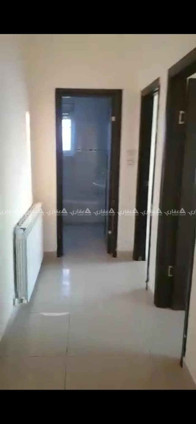  شقة للايجار  بين بير زيت وأبو قش