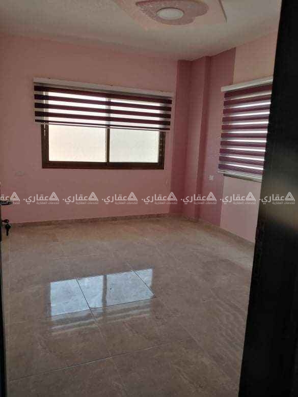 شقة حديثة البناء للبيع مع قابلية التقسيط المريح 