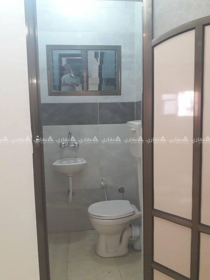شقة قرب مسجد الروضة