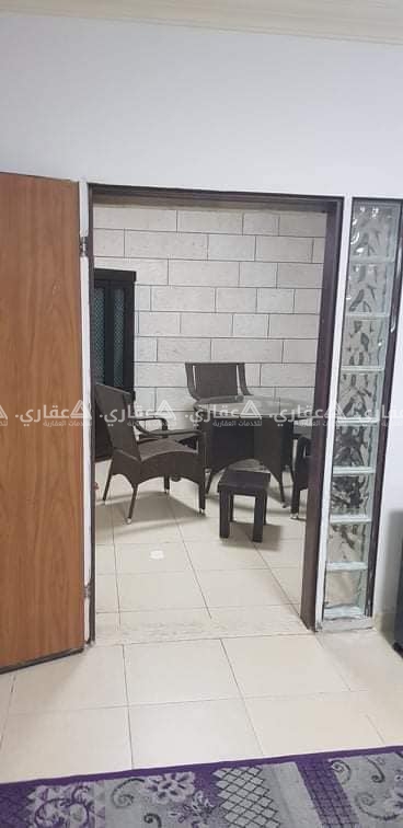 غرفتين بشقة للايجار