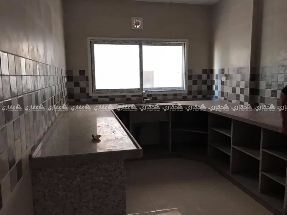 شقه في عماره حجر قدسي 