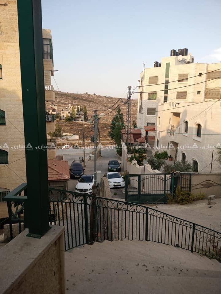 فيلا للبيع في سطح مرحبا