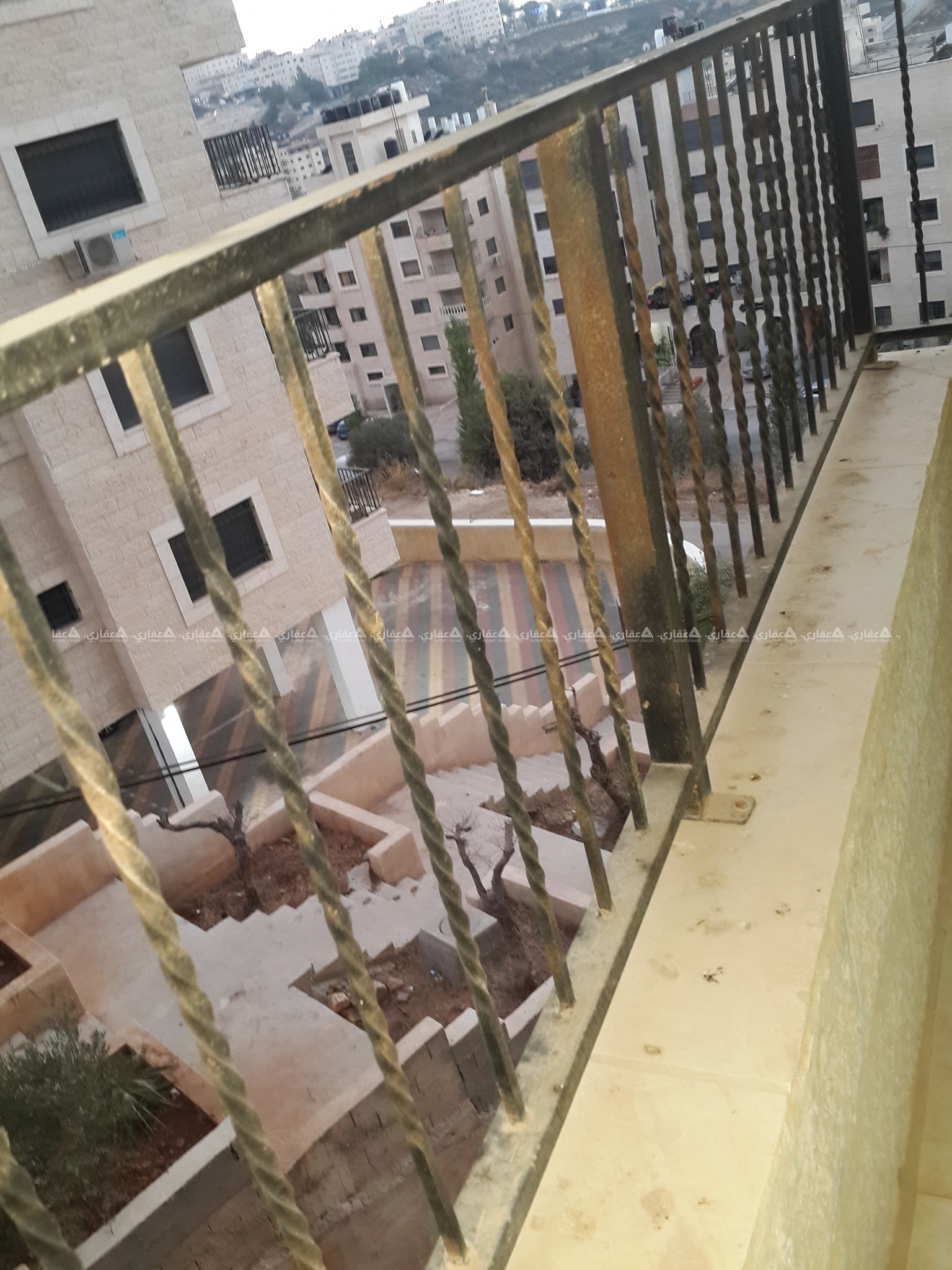 شقة لقطة للبيع بمدخل خاص