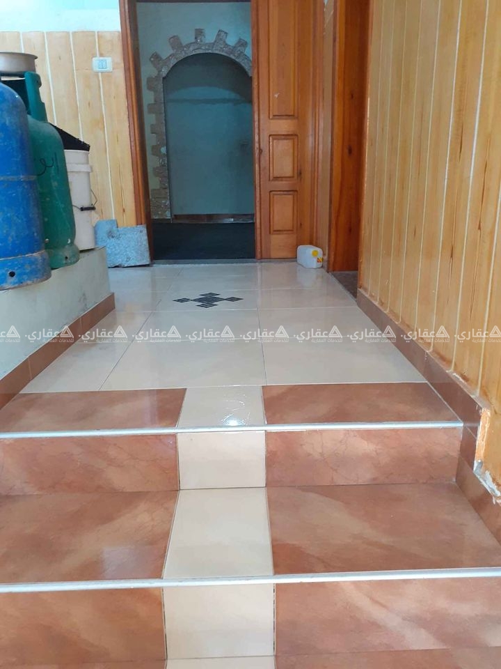 منزل طابق أرضي مؤسس على الرابع