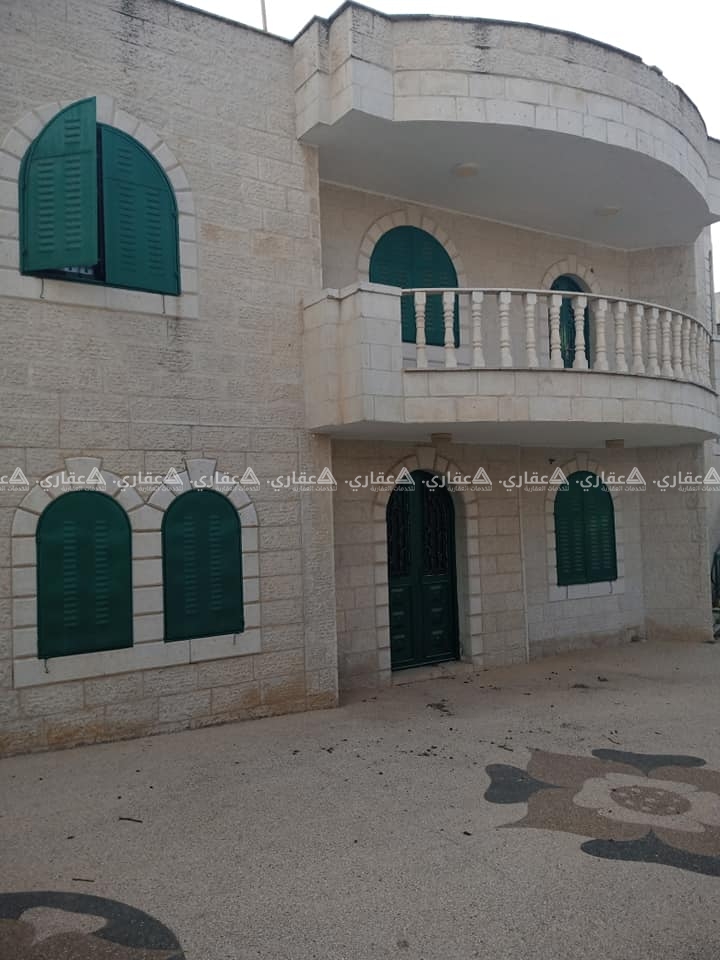 فيلا للبيع في سطح مرحبا
