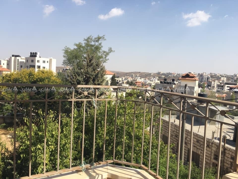 شقة للبيع بسبب السفر