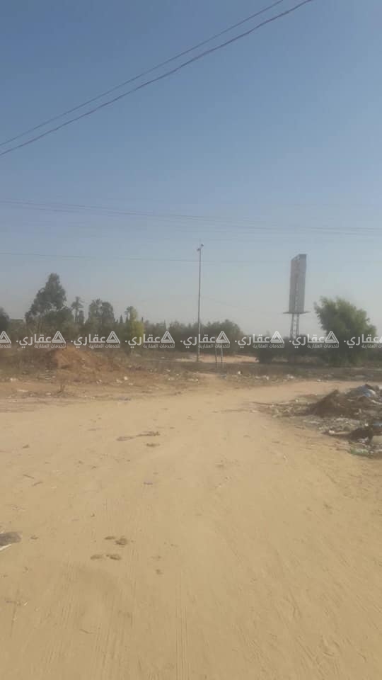 قطعه ارض على ثلاث شوارع