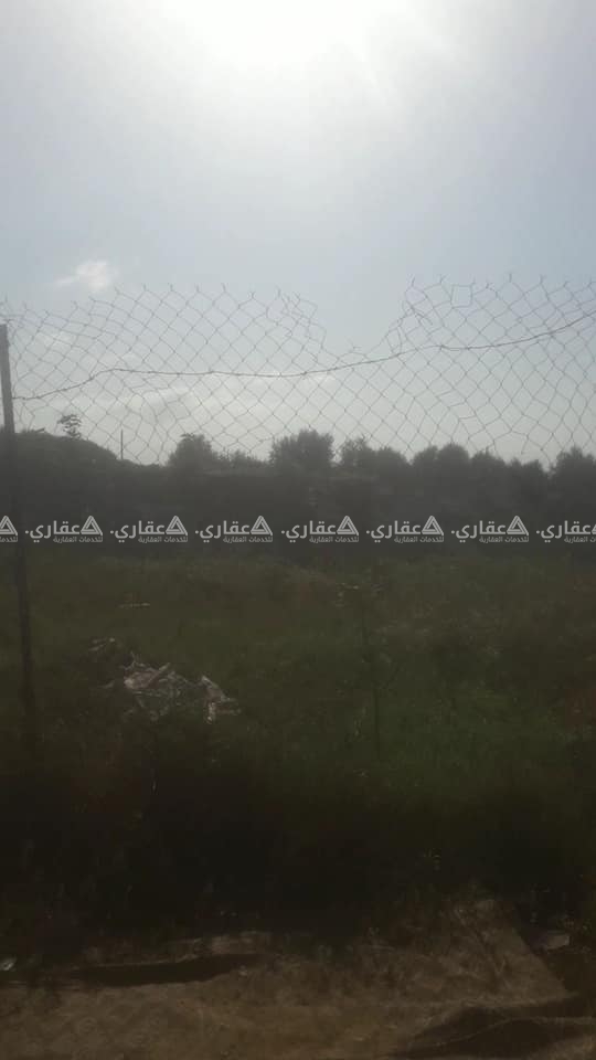 قطعه ارض على ثلاث شوارع