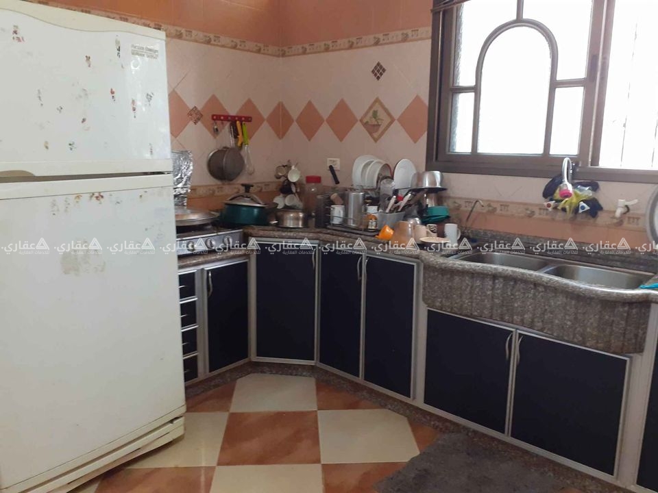 منزل طابق أرضي مؤسس على الرابع