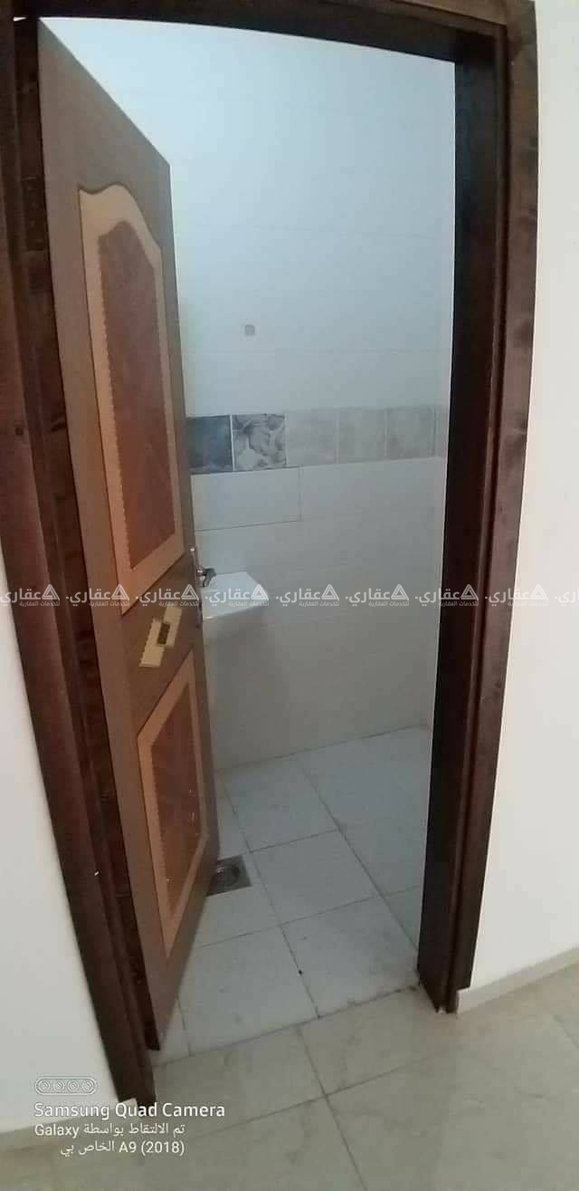 شقة للايجار تشطيب جديد غير مسكون 