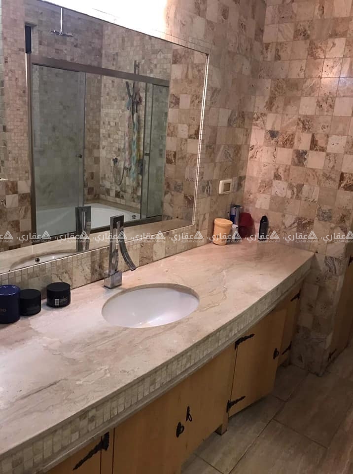 غرفه شاغره بسكن موظفين