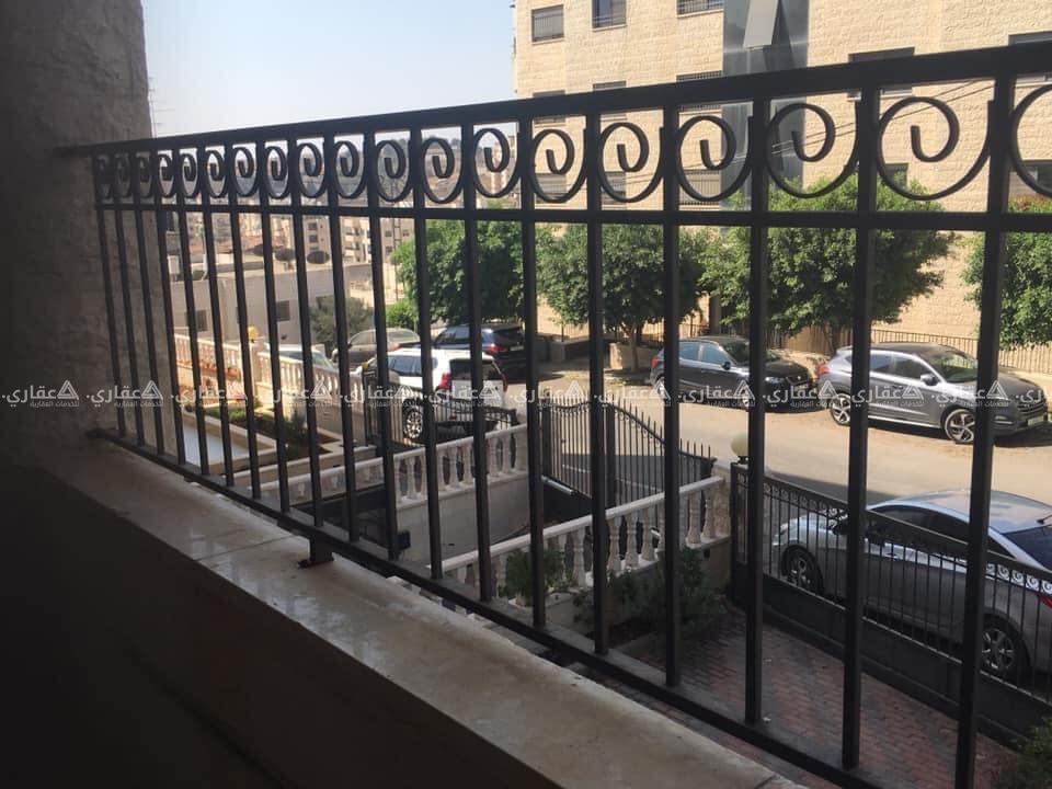 شقه فارغه للايجار قرب سيجافريدو ووزاره العدل