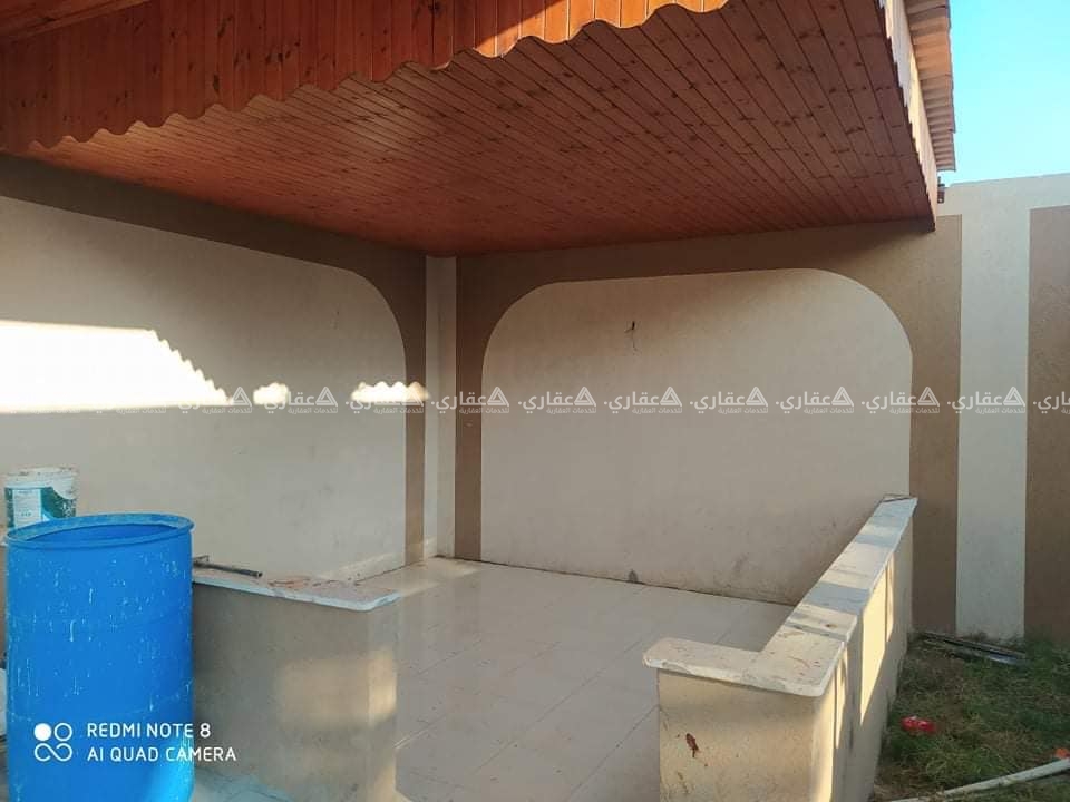 شالية للبيع بالقرب من موقف الجامعات