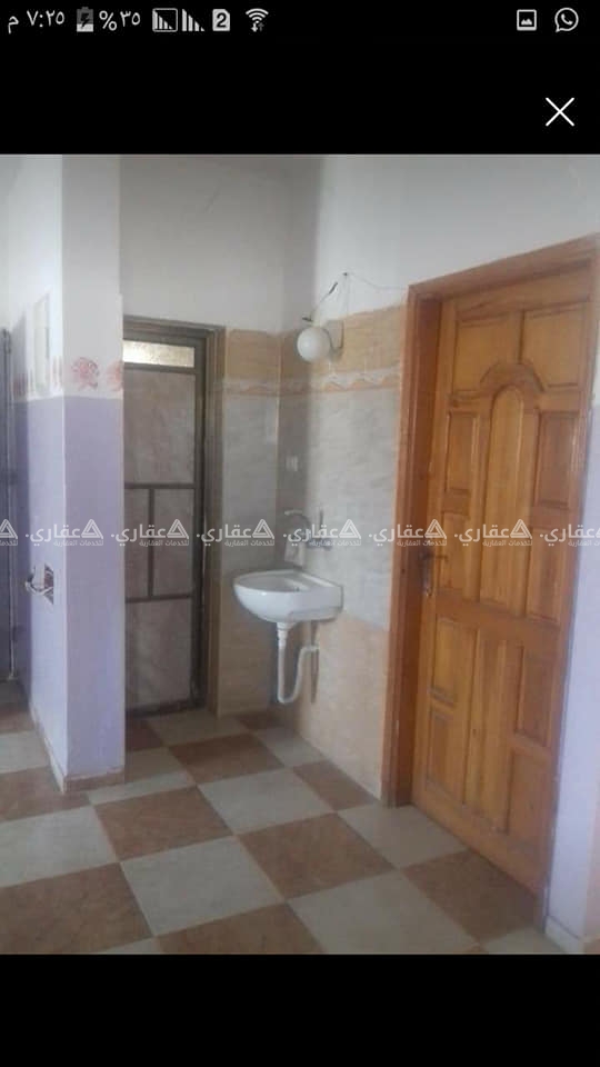 منزل اربع شقق كبيرة وبدروم كبير‎