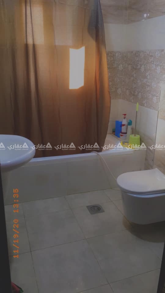 شقة للبيع في منطقة عين عريك