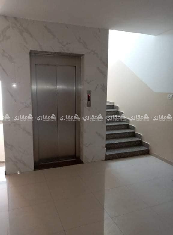 شقة تحفة للبيع