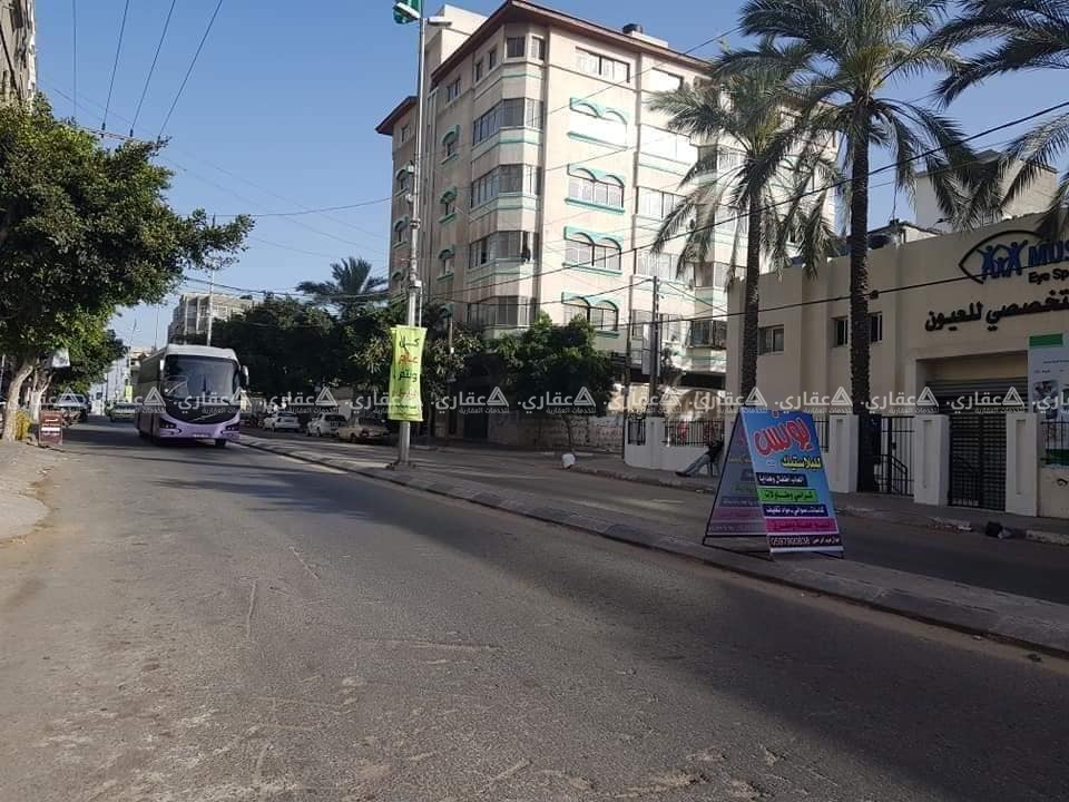 حاصلين للبيع او للايجار 