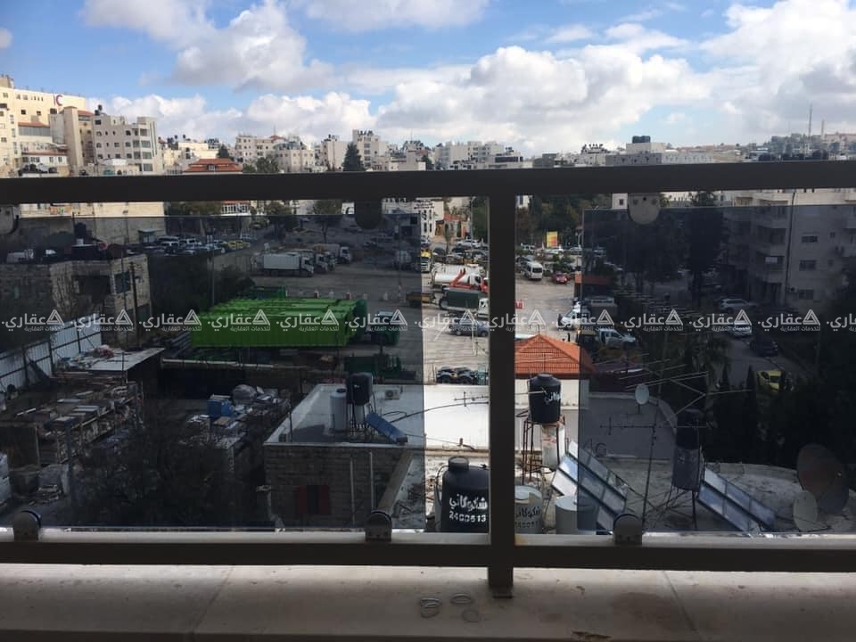 شقه للبيع قريبه من مسجد جمال عبد الناصر 