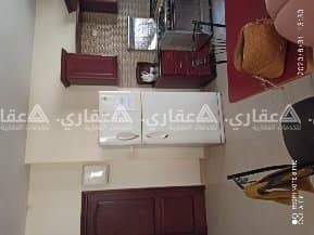 غرفة مفروشة ماستر مع حمام خاص