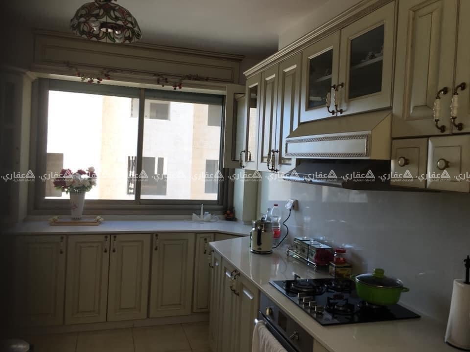 شقه للبيع خلف فندق Cesar