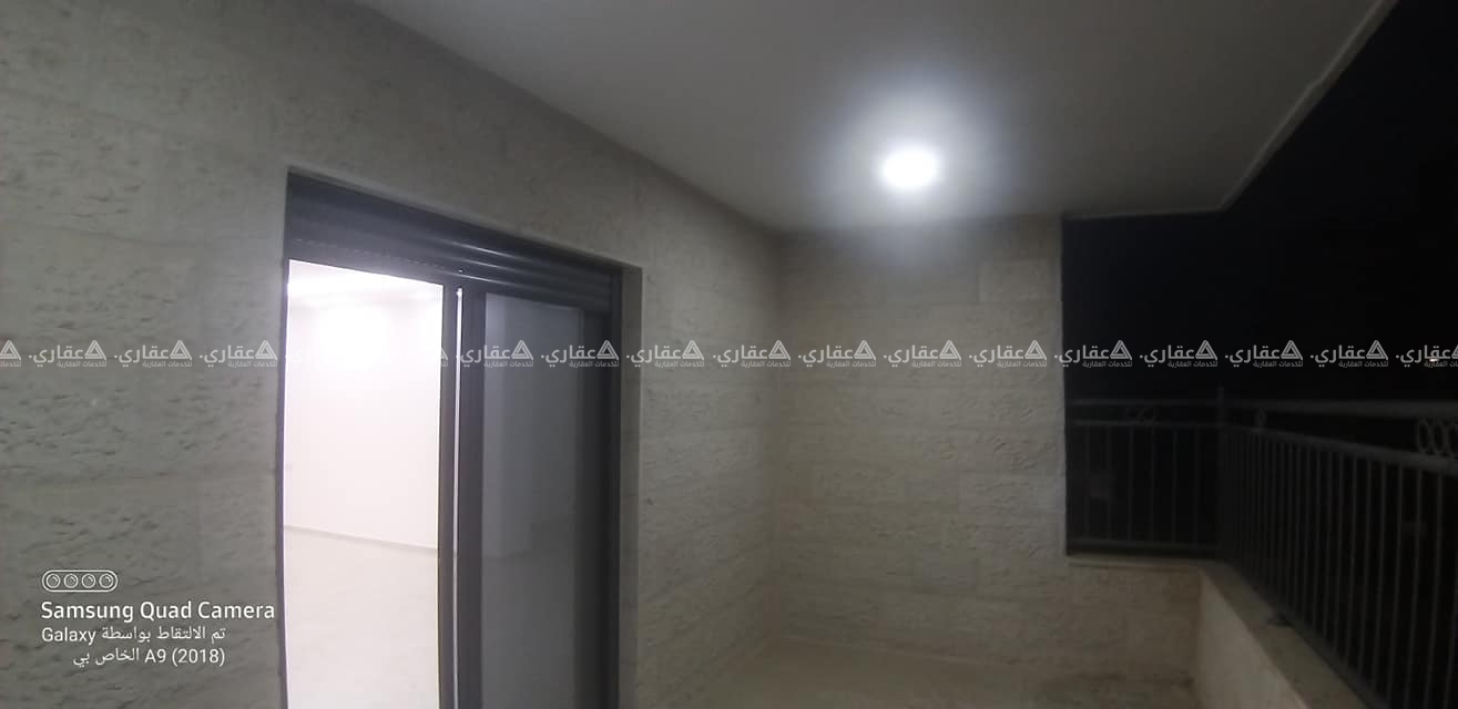 شقة للبيع في الطيرة الشارع العام مباشرة