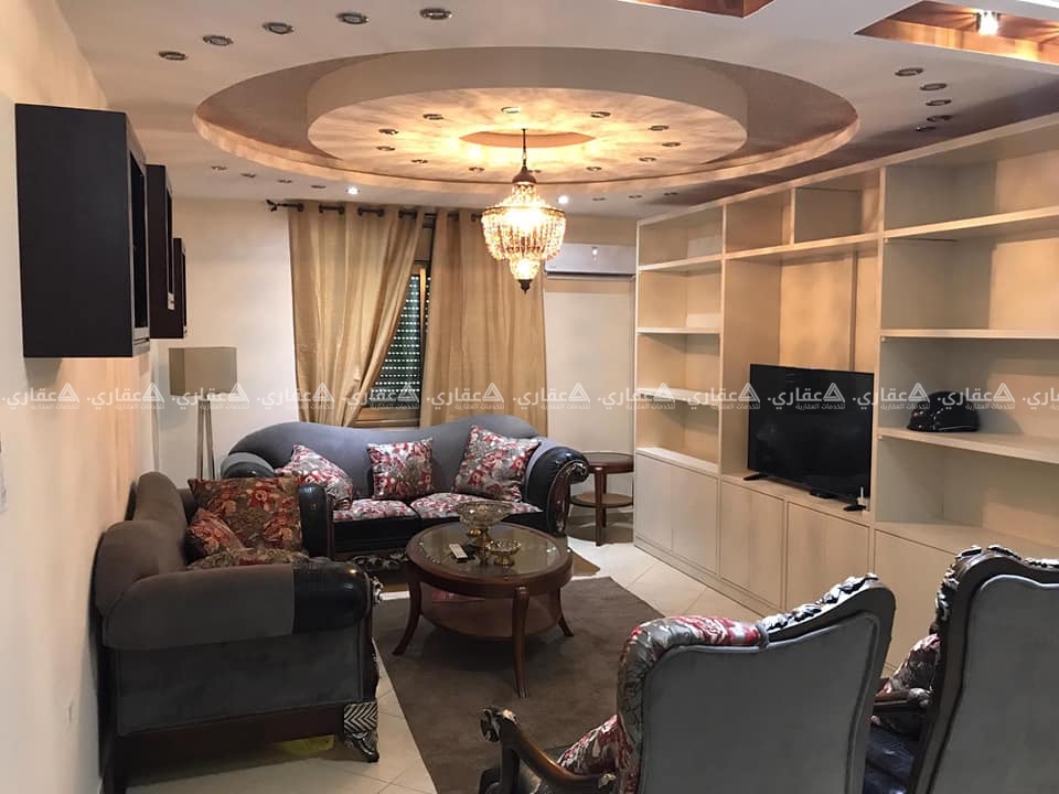 شقة " غير مفروشة للايجار "