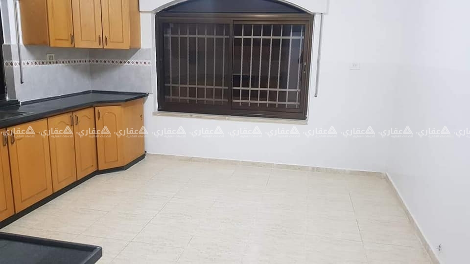  شقة للايجار بالبيرة بالقرب من اللجنة الاولمبية