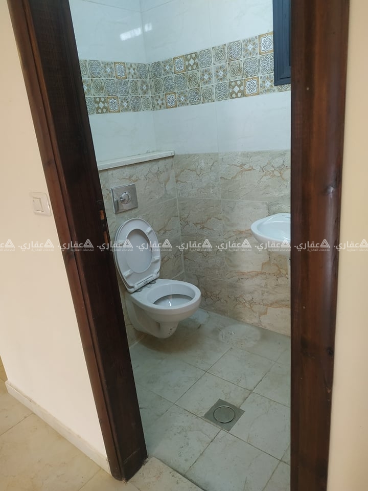 شقة فخمة للبيع  في الطيرة