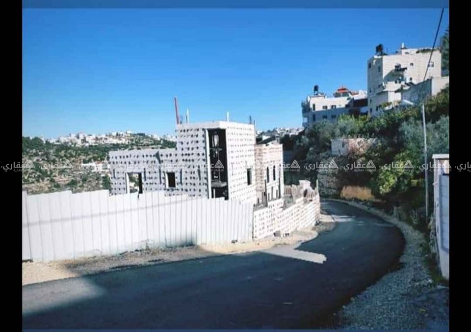فيلا عالية ومطلة بجانب جامع الرضوان