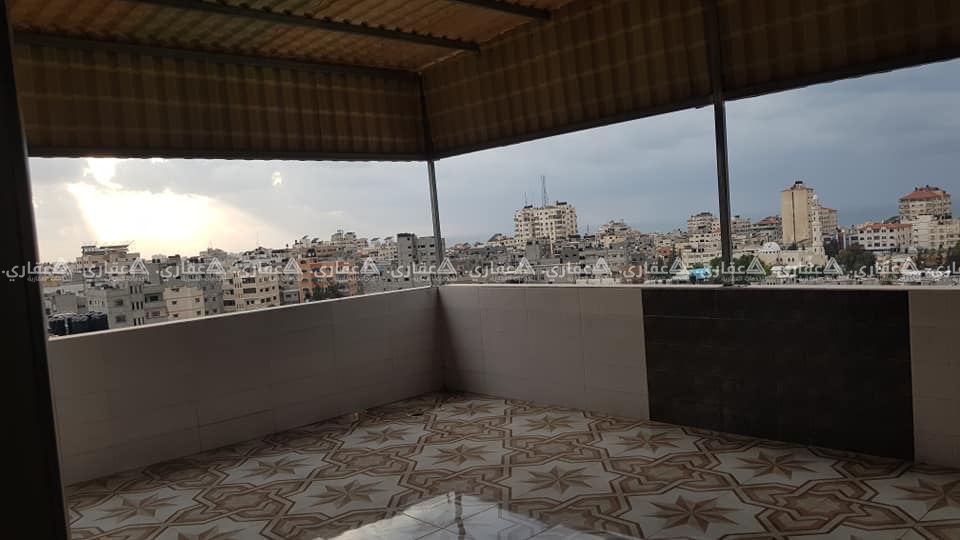 روف للبيع نقداً على شارع العيون الرئيسي