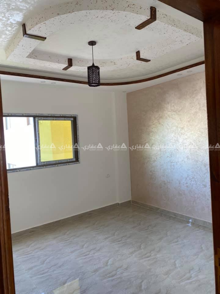 شقة في عمارة حديثة البناء