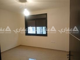 شقة غير مفروشة للايجار 